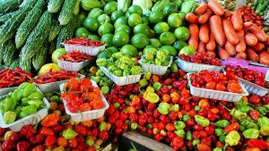 Citizens Owning Local Foods Science: Empowering Farmers Market Managers Around Data